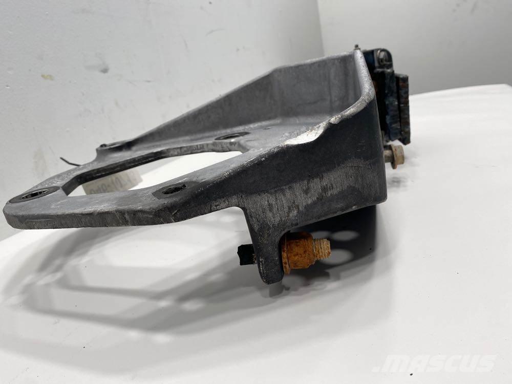 Peterbilt  Other components