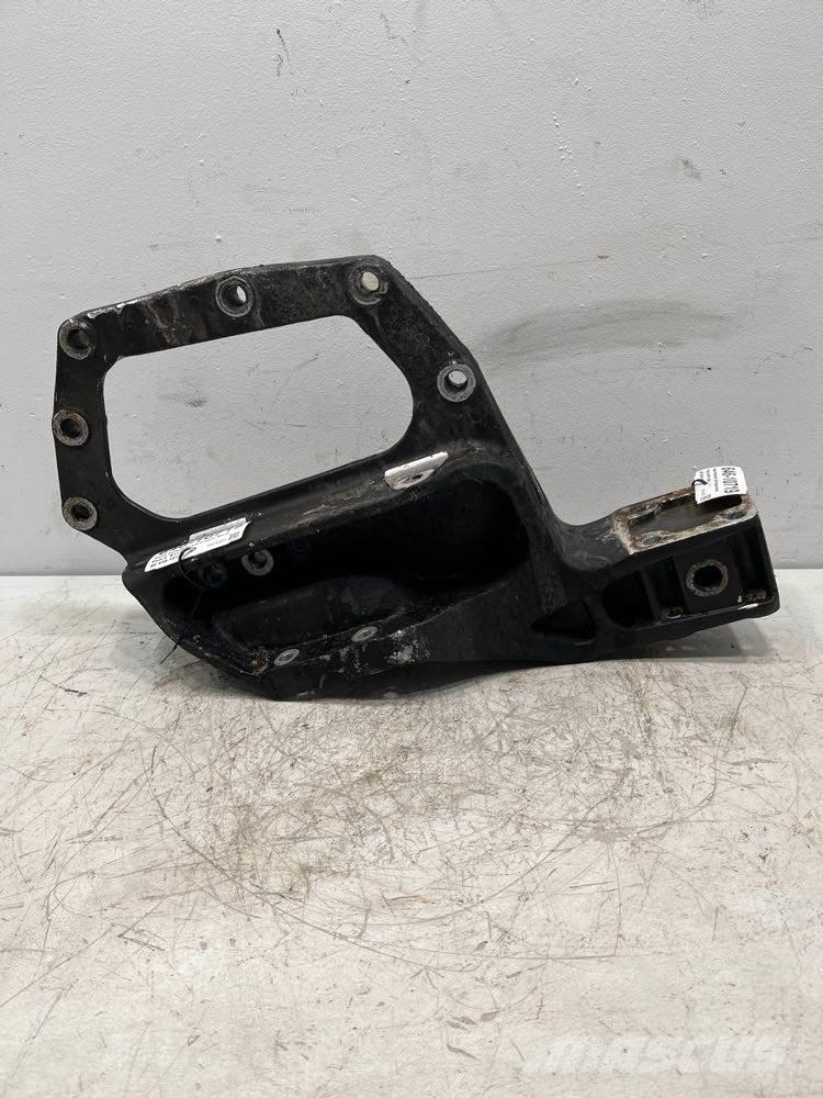 Peterbilt  Other components