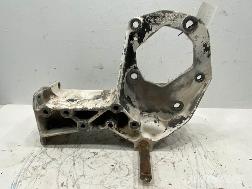 Peterbilt  Other components