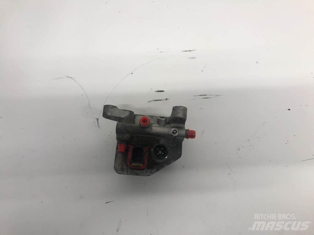 Volvo D13 Other components