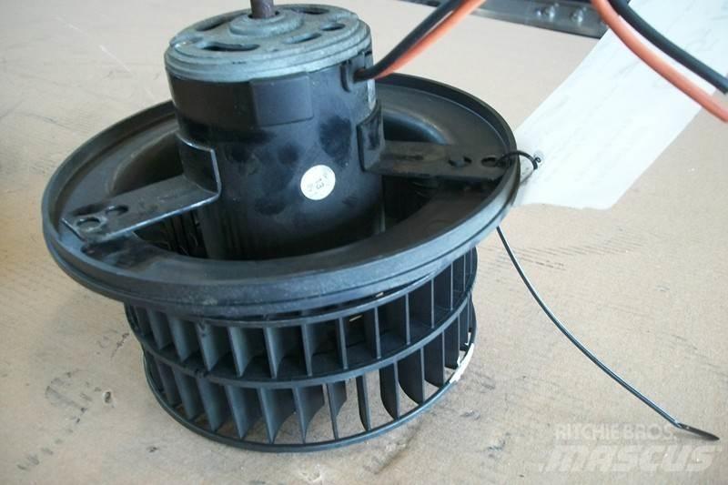 Volvo VNL Other components