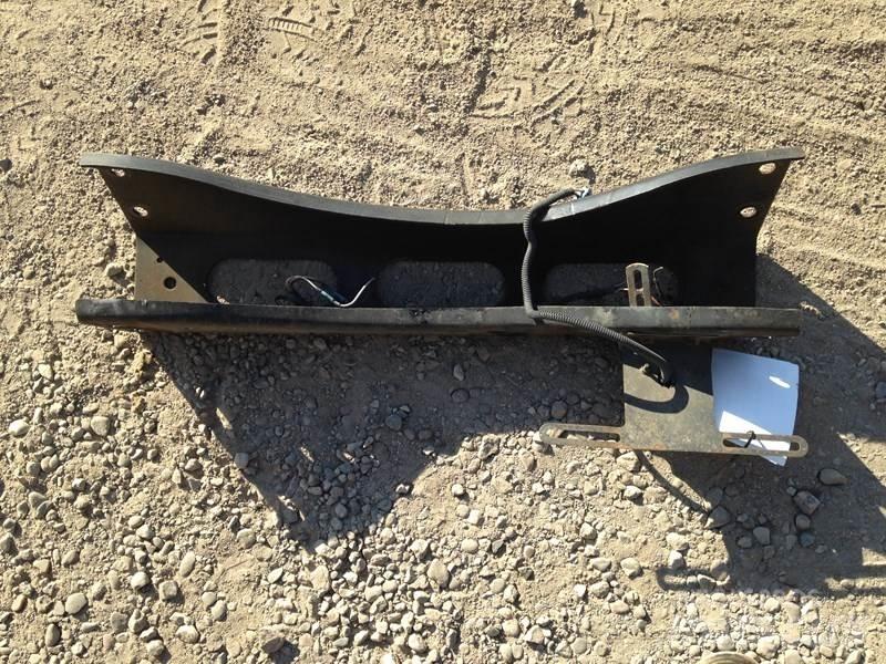 Volvo VNL Other components
