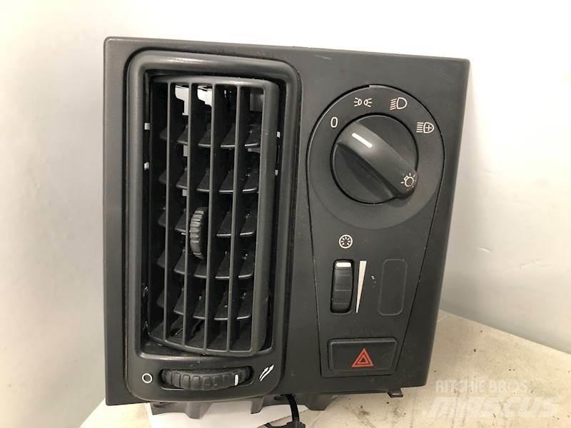 Volvo VNL Electronics