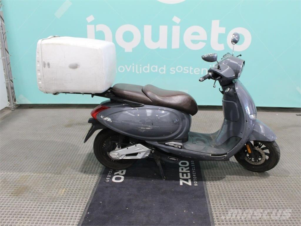  Urban D4 ATVs
