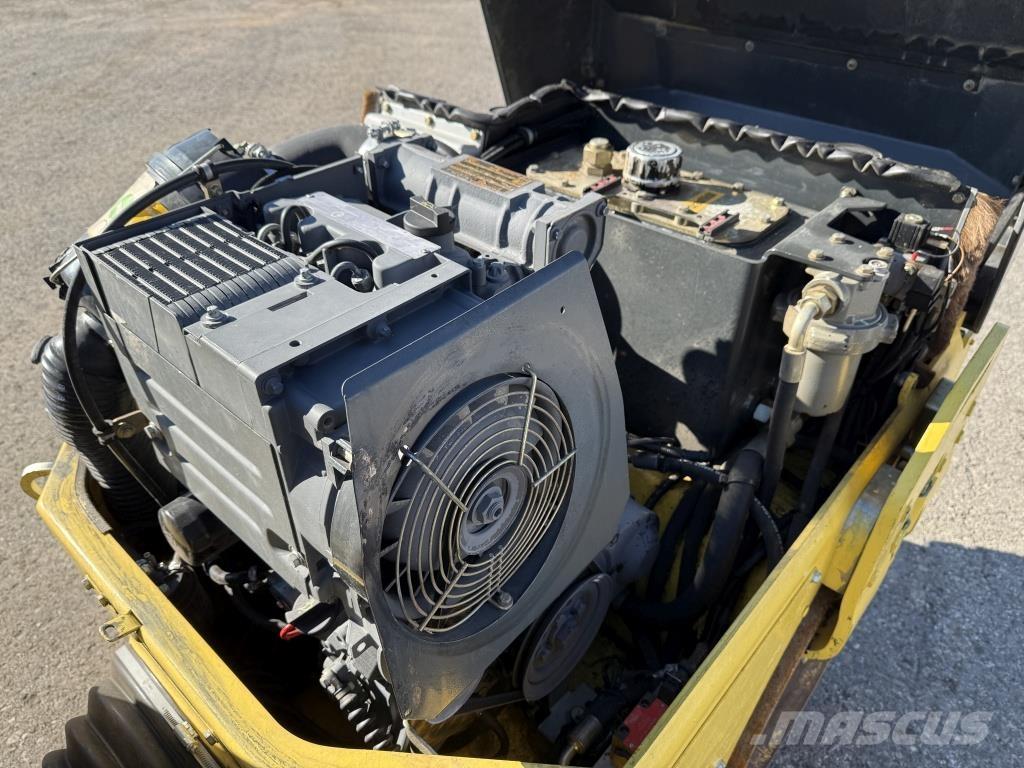 Bomag BW 100 AD-3 Twin drum rollers