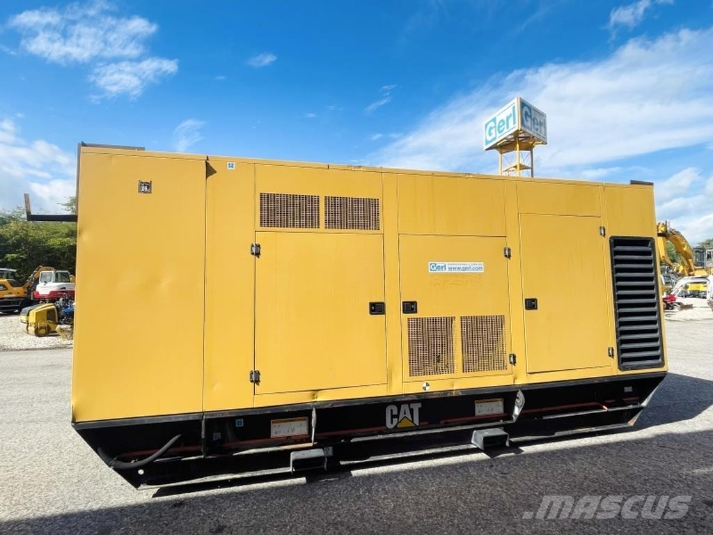 CAT 700 Diesel Generators