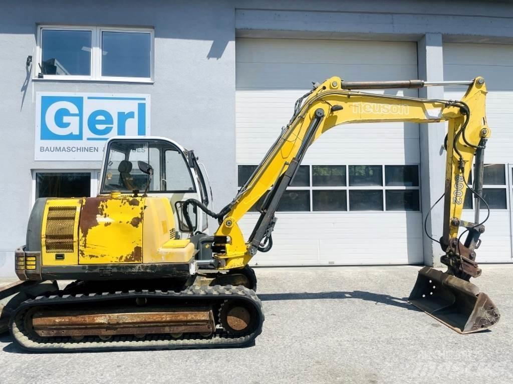 Neuson G8002 RDV Mini excavators < 7t