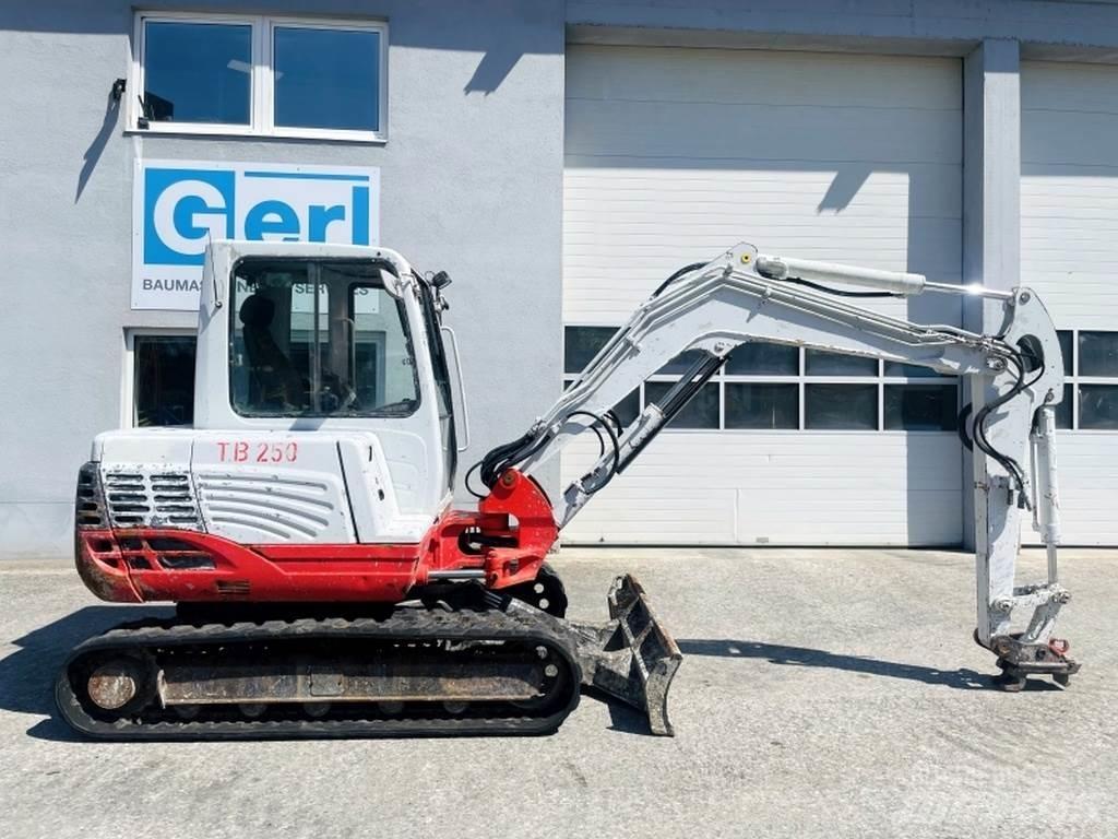 Takeuchi TB250 Mini excavators < 7t