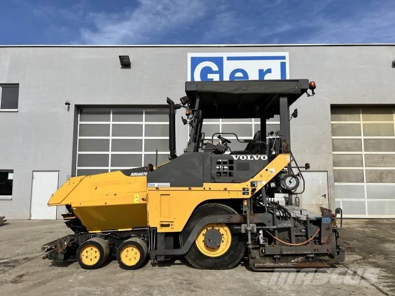  Volvo-ABG 6870 Asphalt pavers