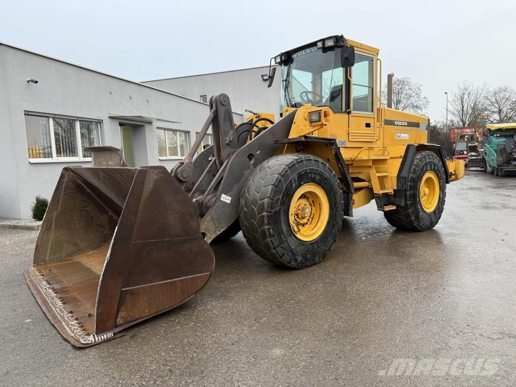 Volvo L 120 C Wheel loaders