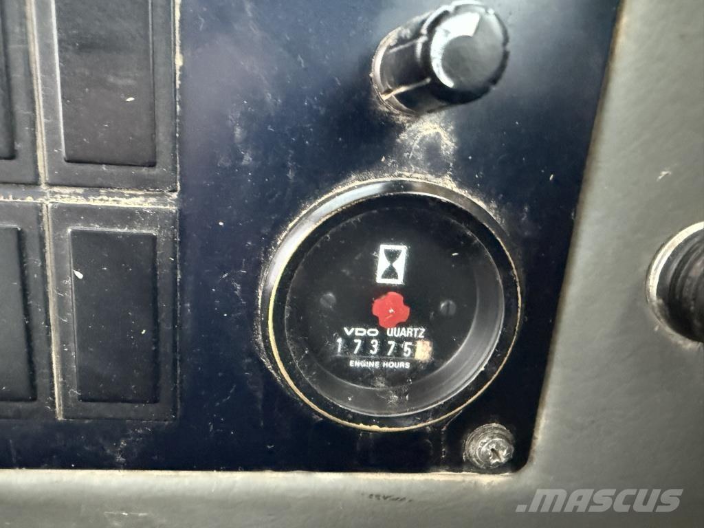 Volvo L 120 C Wheel loaders