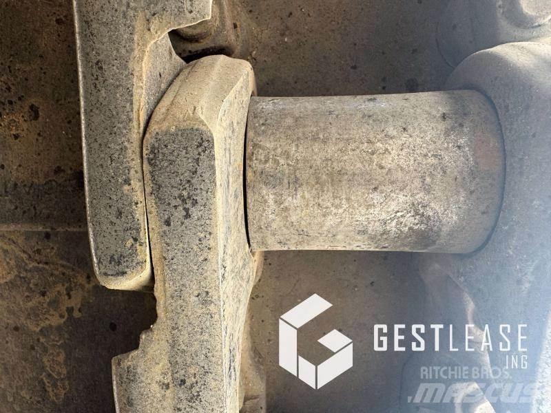 CAT 963D Crawler FEL's