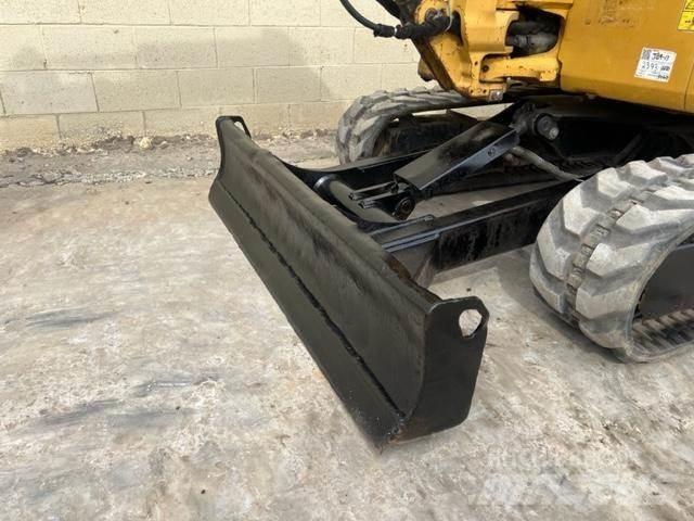 CAT 303E CR Mini excavators < 7t