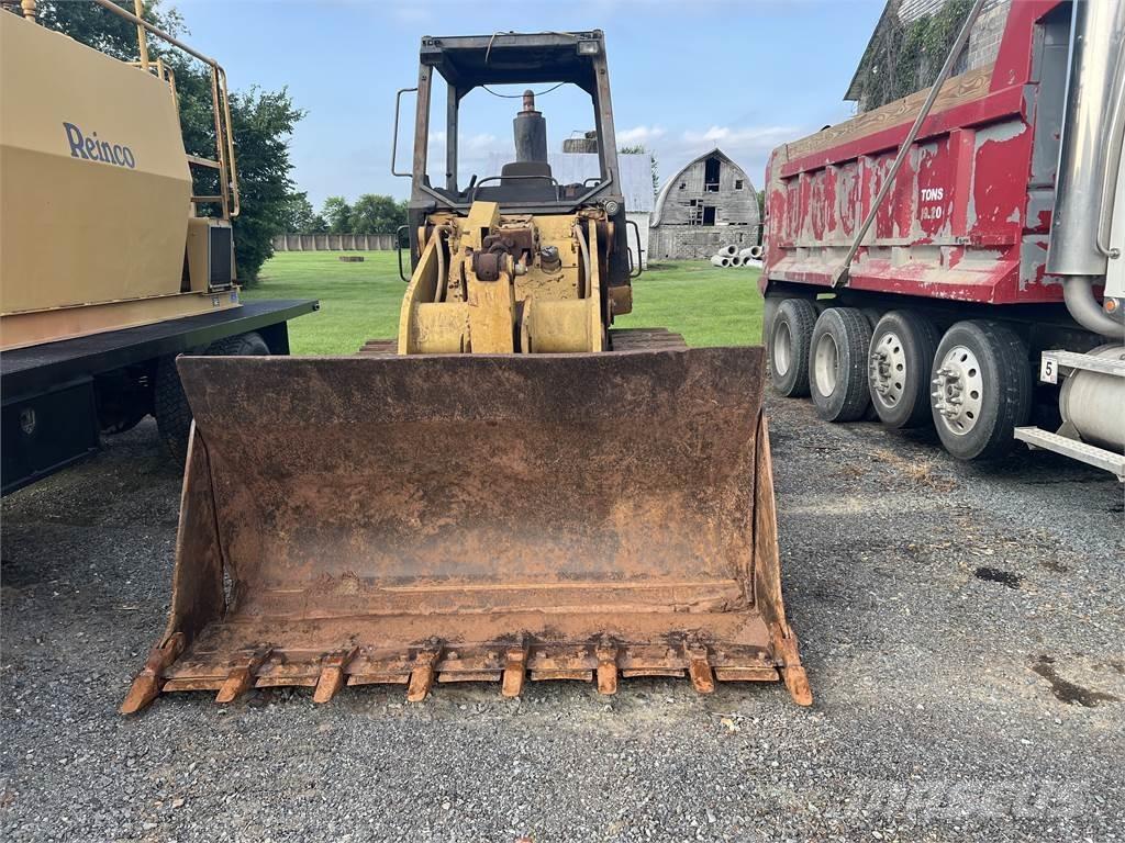 CAT 953C Crawler dozers
