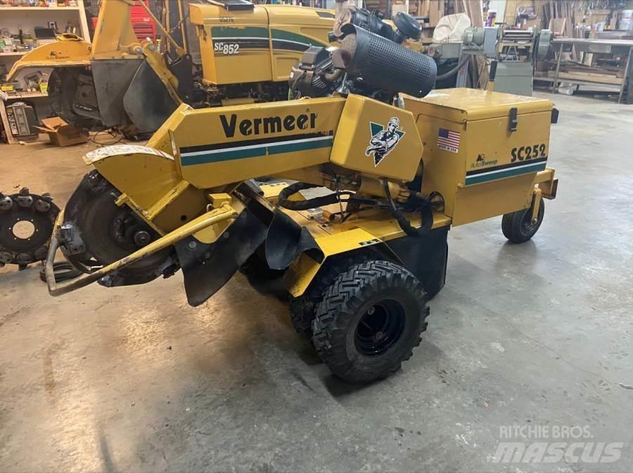 Vermeer SC252 Other