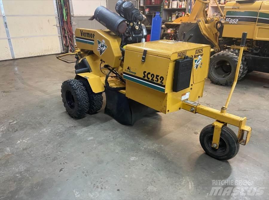 Vermeer SC252 Other
