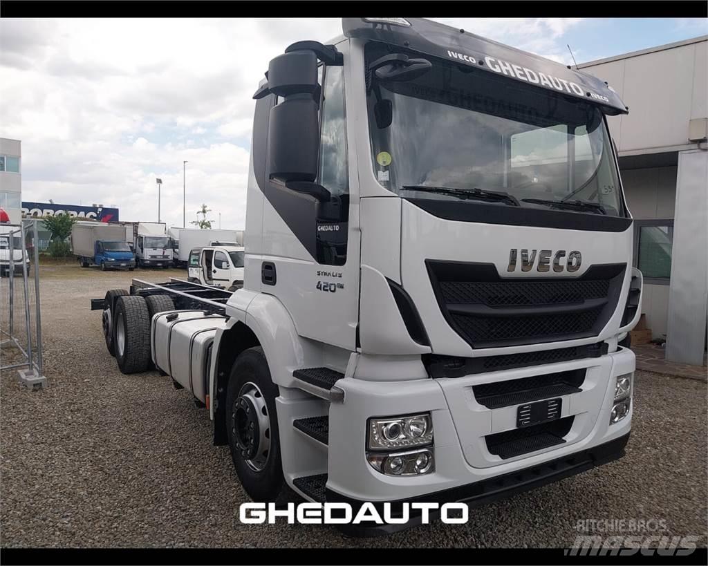 Iveco AT260S40Y/PS Van Body Trucks