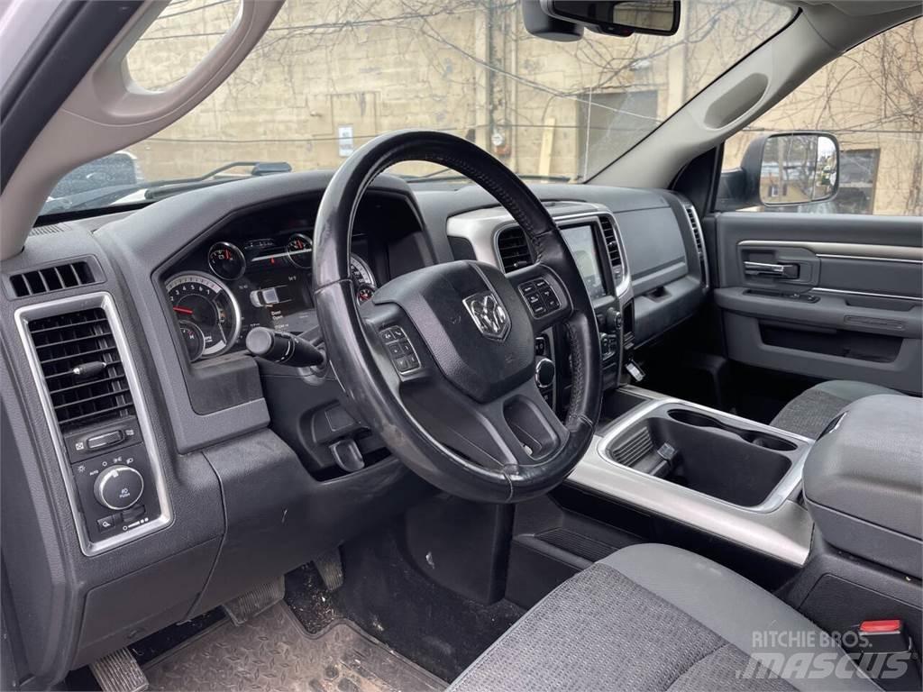 RAM 1500 Ldv/dropside