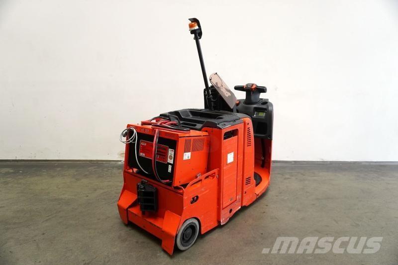 Linde P 30 132 Towing truck