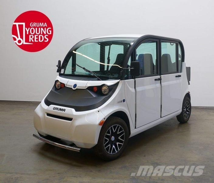 Polaris GEM e4 Towing truck