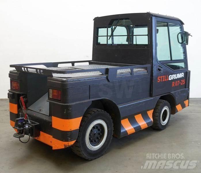 Still R07-25 Towing truck