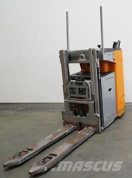 Still SXD20 Self propelled stackers