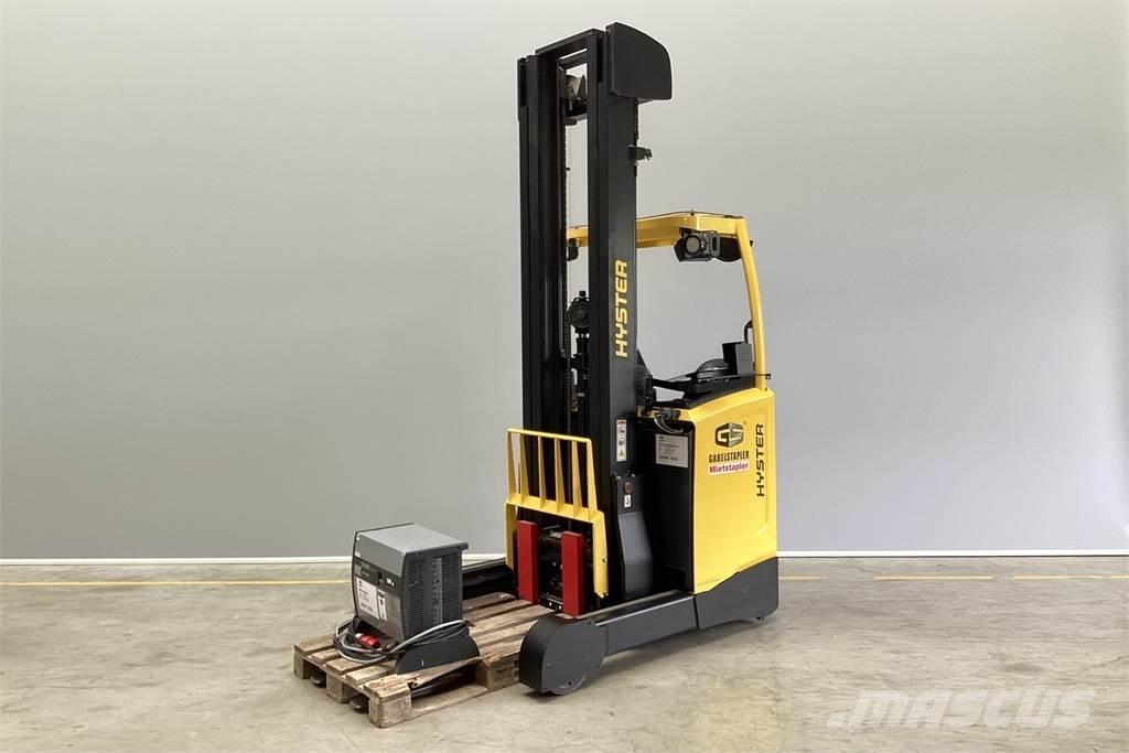Hyster R1.4 Reach truck