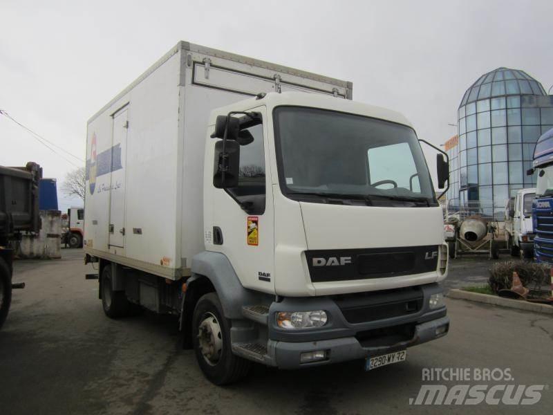 DAF LF 220 Livestock carrying trucks