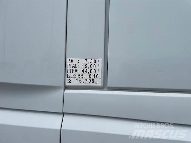 DAF XF 460 Truck Tractor Units