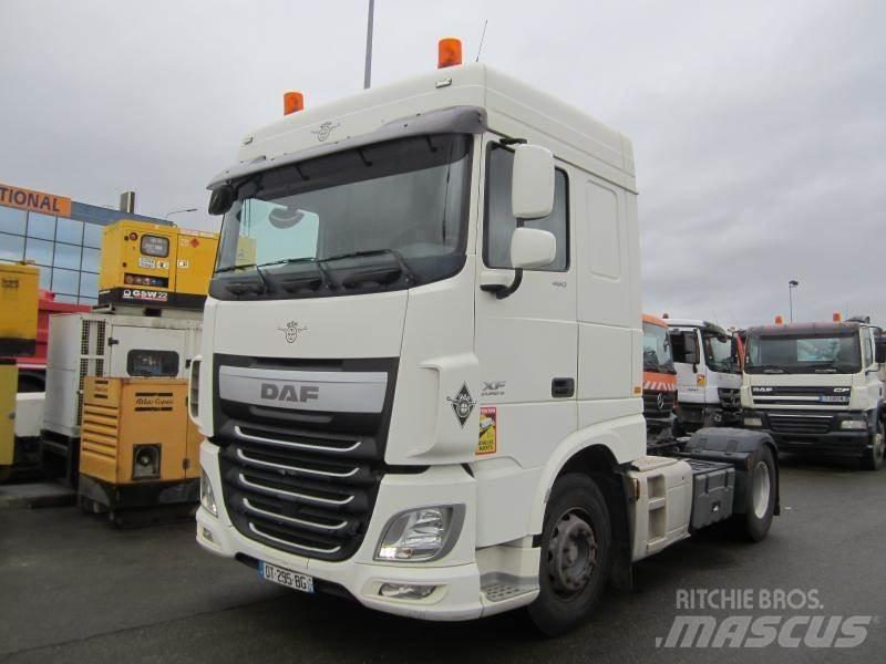 DAF XF105 460 Truck Tractor Units
