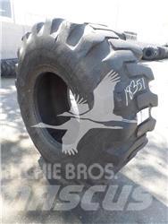 Titan 20.5x25 Tyres, wheels and rims