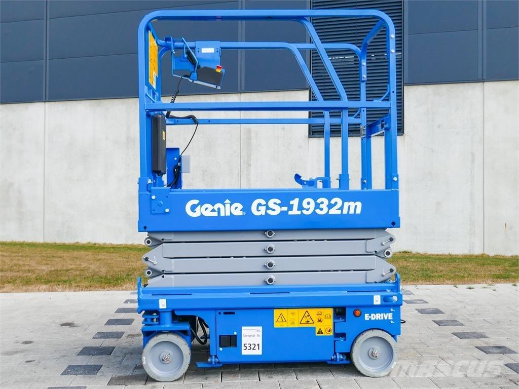 Genie GS 1932 Scissor lifts