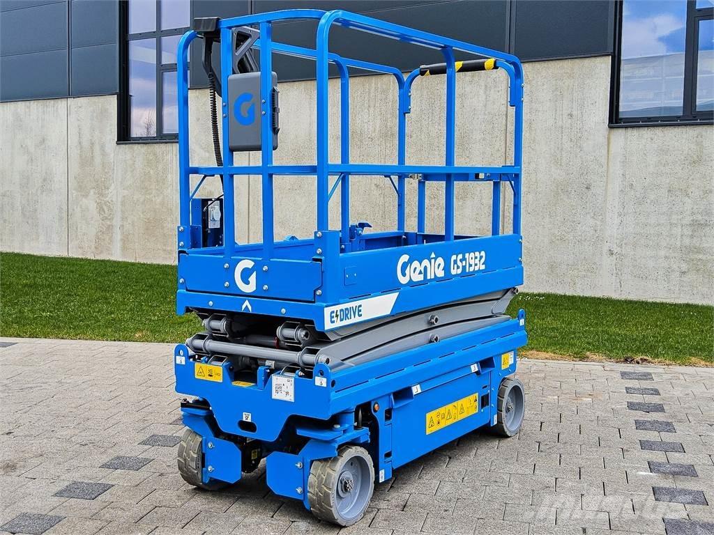 Genie GS 1932 Scissor lifts