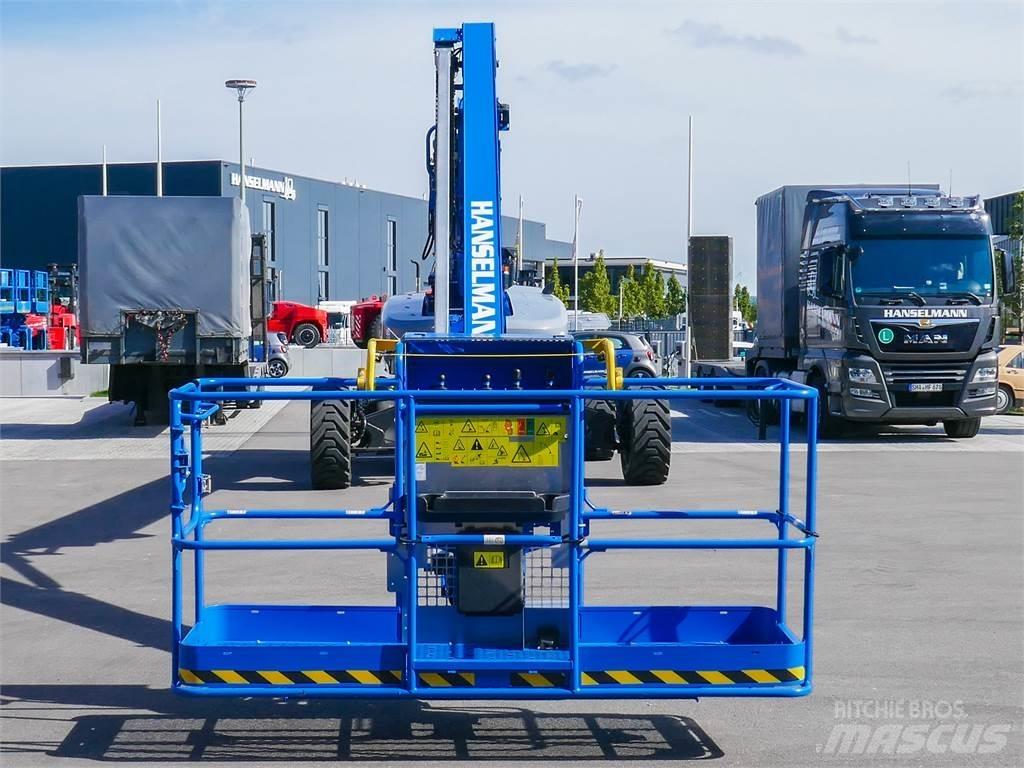 Genie SX-135 XC Telescopic boom lifts
