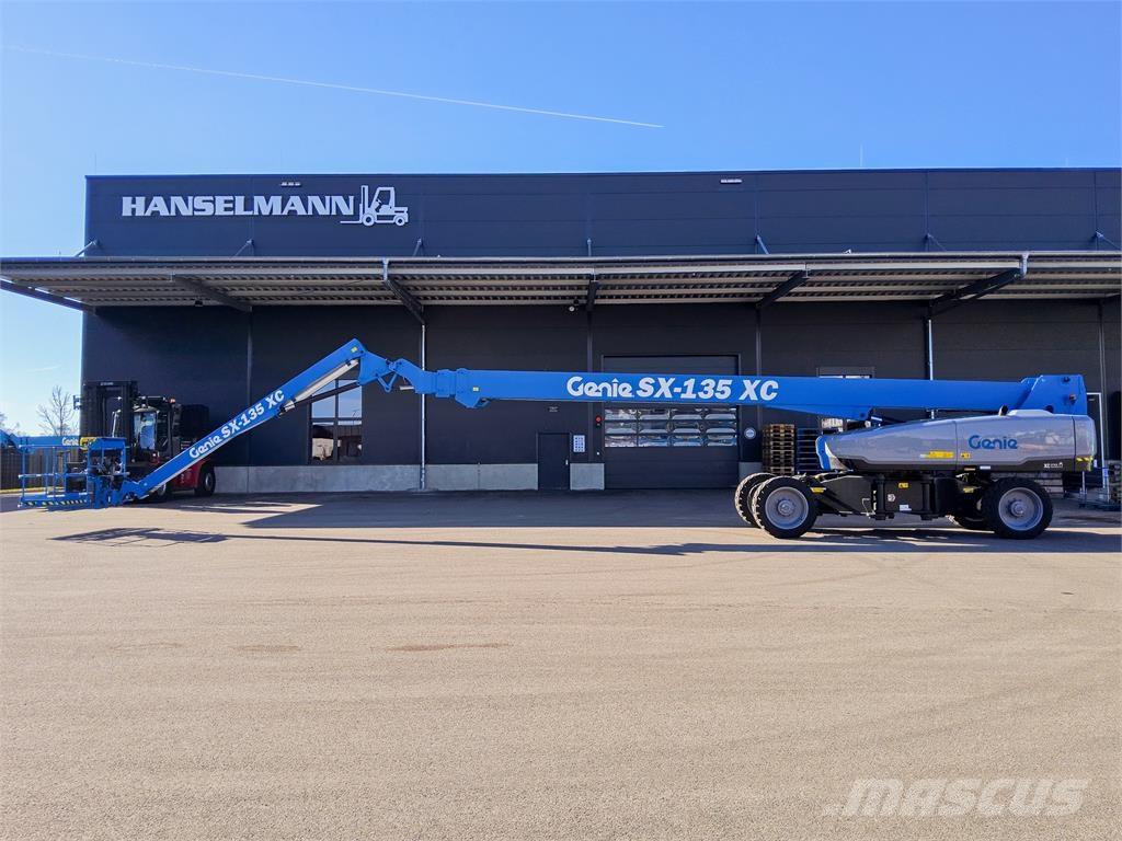 Genie SX-135 XC Telescopic boom lifts
