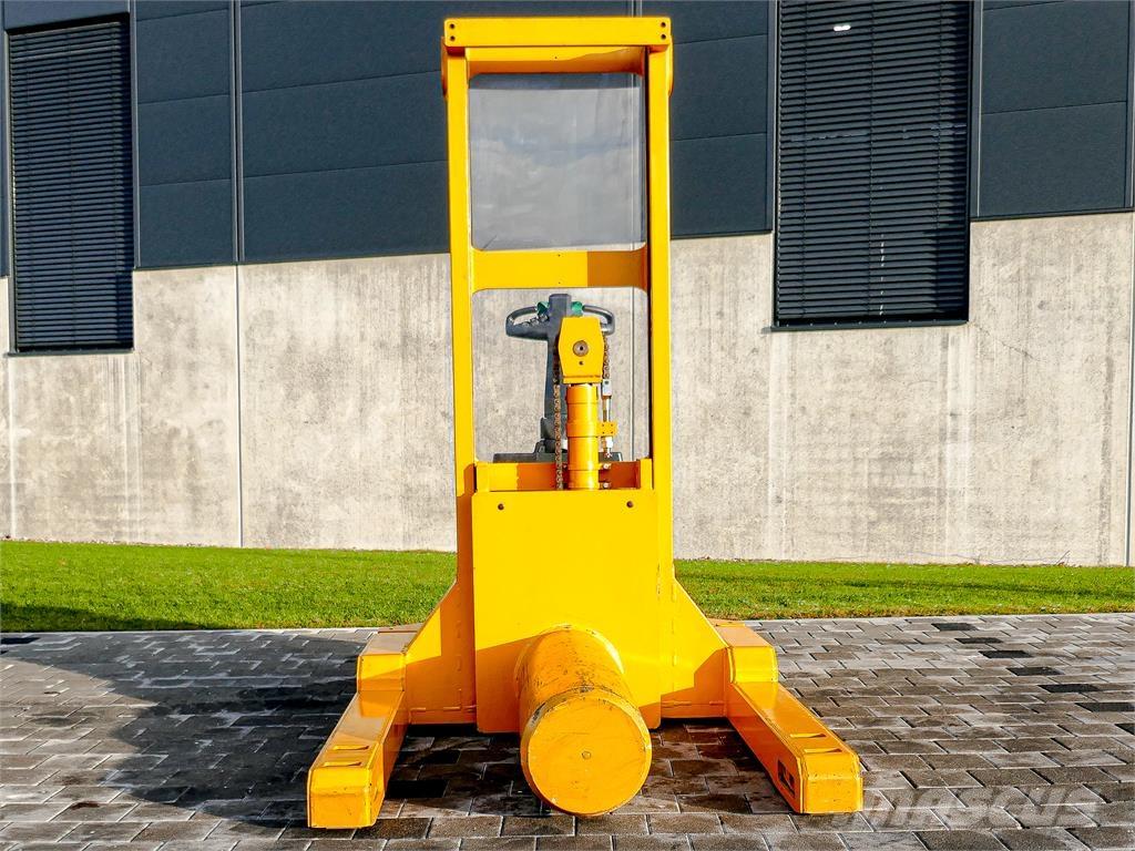 Jungheinrich EDB 360 Pedestrian stacker