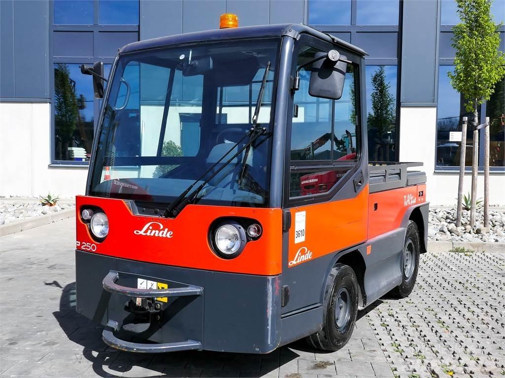 Linde P 250 Towing truck