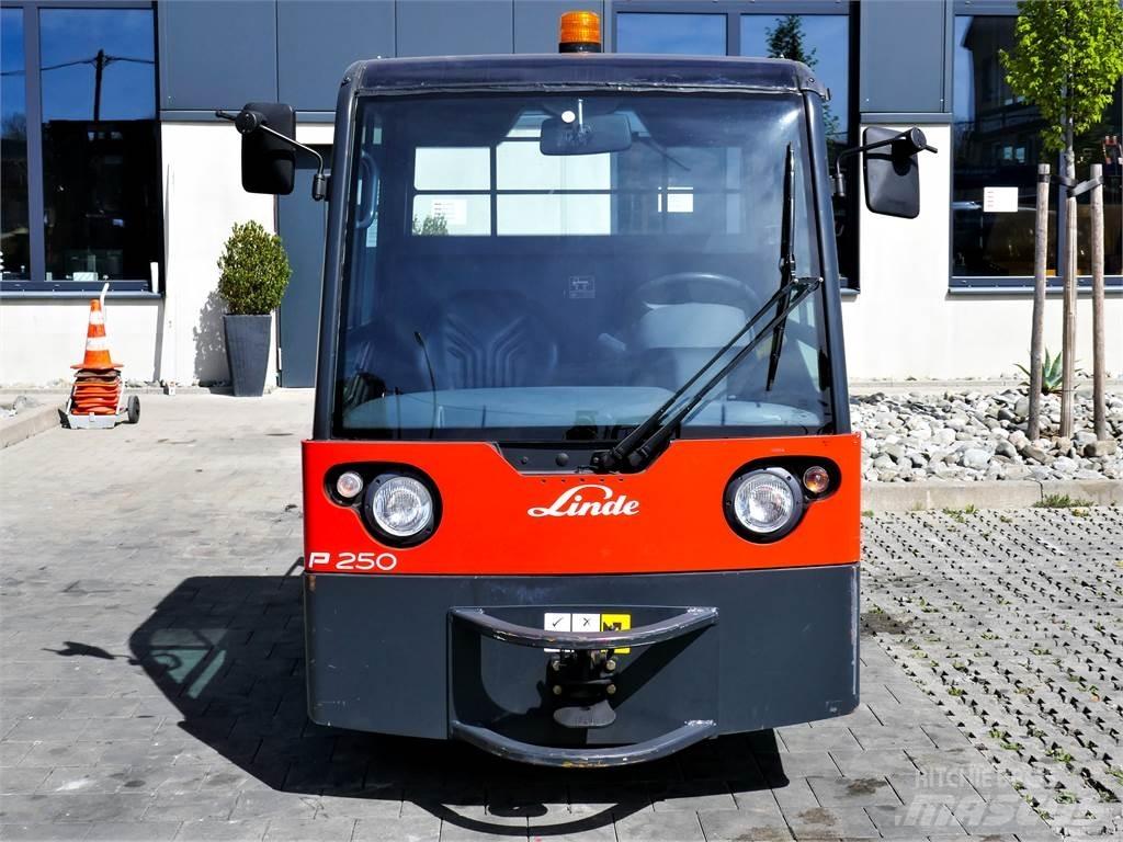 Linde P 250 Towing truck
