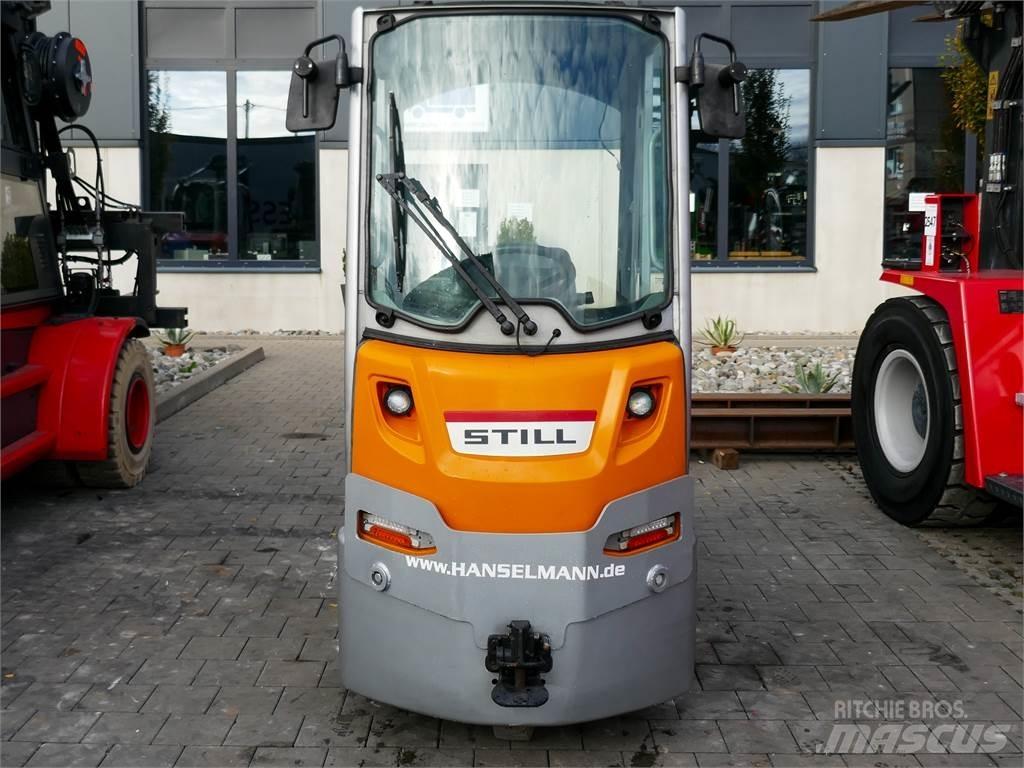 Still LTX70 Towing truck