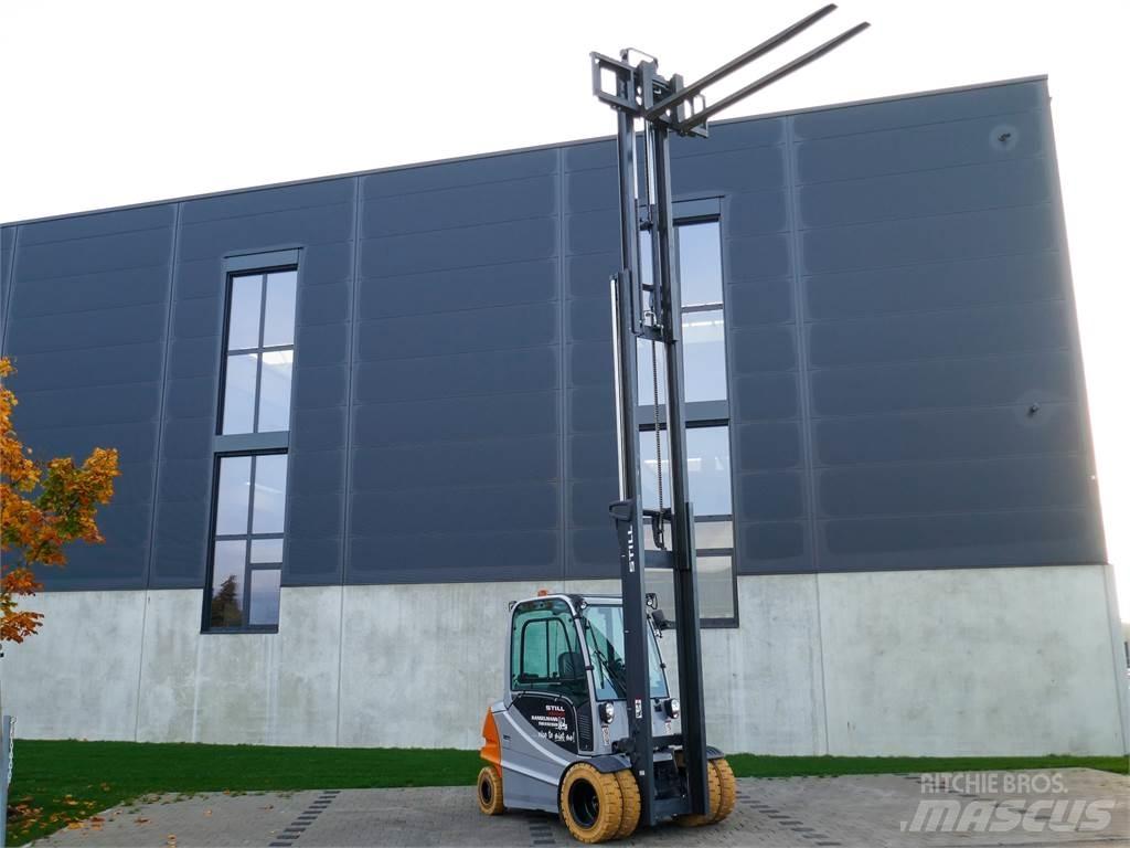 Still RX 60-50 Electric forklift trucks