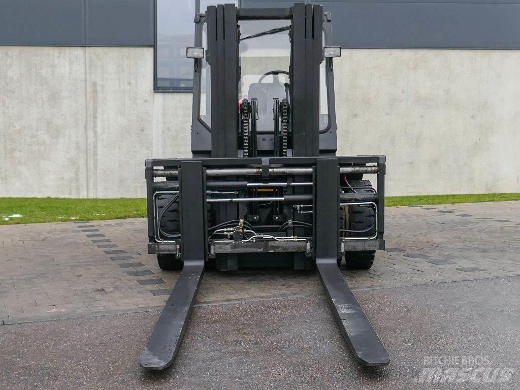 Yale GLP50MF LPG trucks