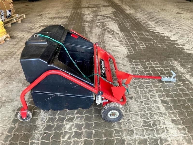  - - - Other farming machines