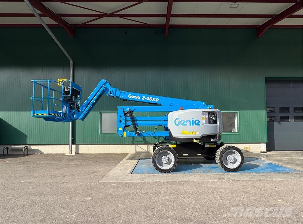 Genie Z-45 XC Articulated boom lifts