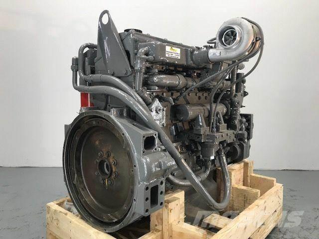 Komatsu M11-C Engines