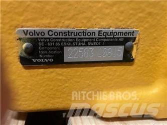 Volvo G990 Transmission