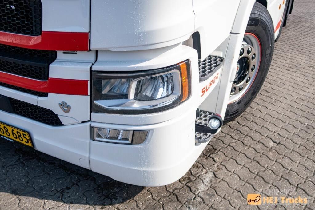Scania R660 A6x2NB Truck Tractor Units