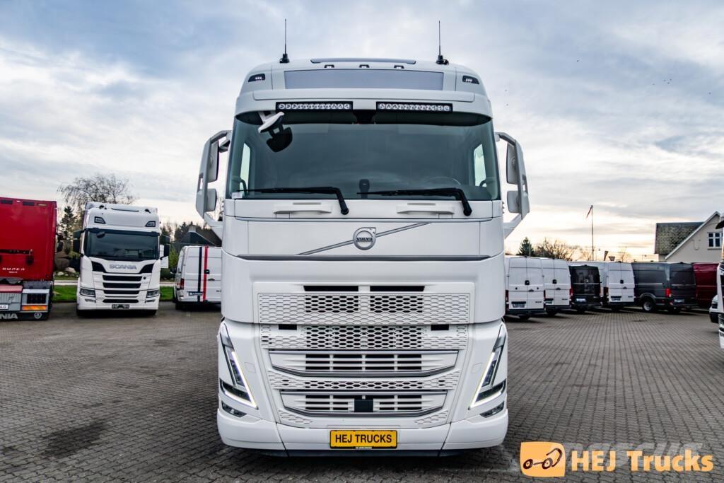 Volvo FH 500 6x2 Truck Tractor Units