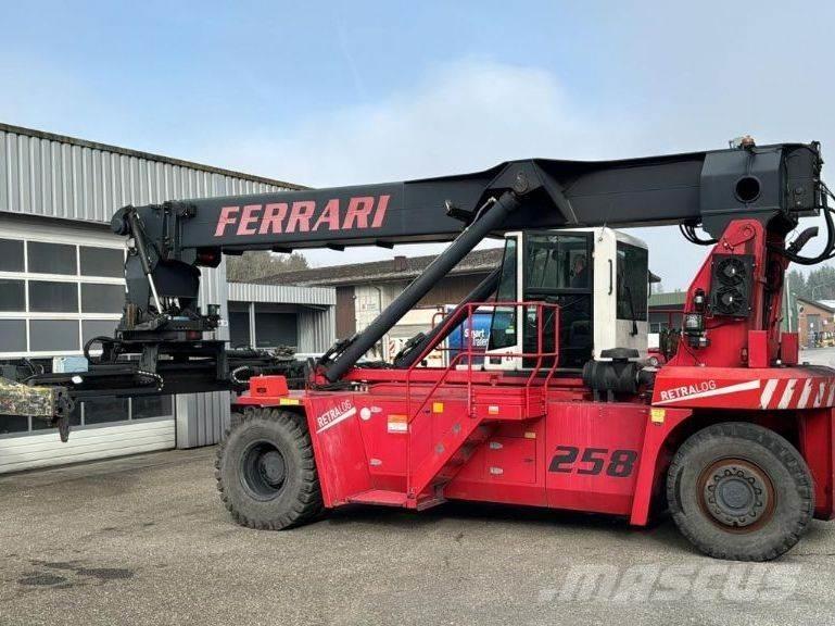 CVS Ferrari F258.6 Reachstackers
