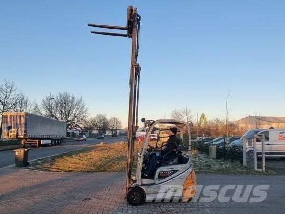 Still RX20-18 Electric forklift trucks