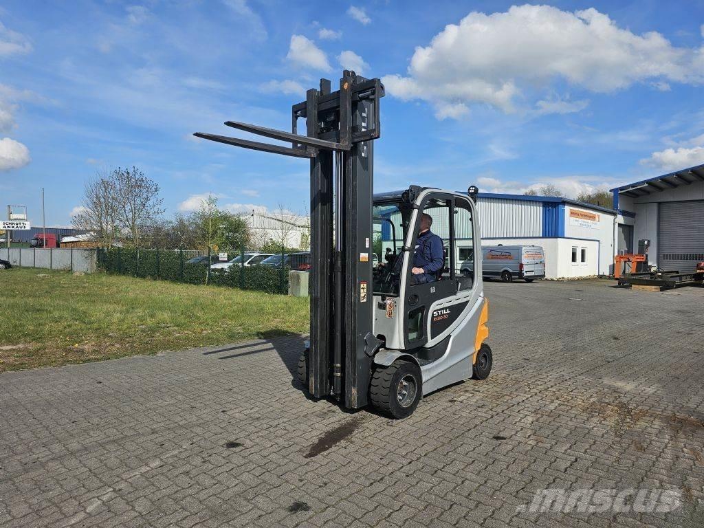 Still RX60-30 Electric forklift trucks